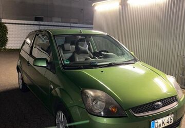 Ford Fiesta 162.000 km 2.500 &euro; Düsseldorf 40215