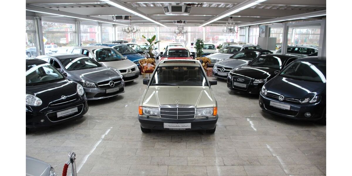 Mercedes-Benz 190 100.000 km 6.990 &euro; Essen 45356