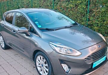 Ford Fiesta 93.900 km 8.450 &euro; Gelsenkirchen 45892