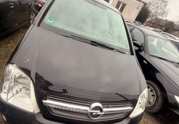 Opel Meriva 204.000 km 889 &euro; Duisburg 47226