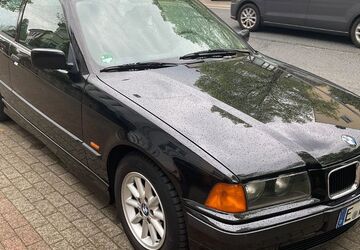 BMW 316 179.000 km 2.750 &euro; Essen 45134