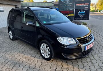 VW Touran 289.000 km 4.450 &euro; Solingen 42699