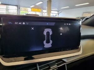 Peugeot 2008 Allure Klimaautom. Alu Allwetter Android Appl 14.715 km 17.880 &euro; HAAN 42781