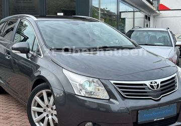 Toyota Avensis 224.570 km 4.490 &euro; Oberhausen 46049