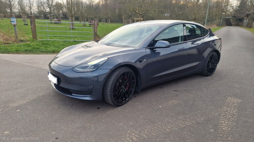 Tesla Model 3 66.000 km 28.000 &euro; Neuss 41472