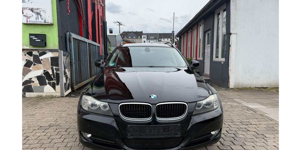BMW 318 109.000 km 5.999 &euro; Essen 45359