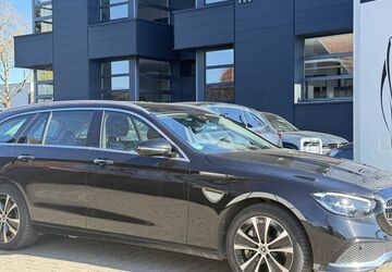 Mercedes-Benz E 300 82.800 km 29.950 &euro; Krefeld 47805