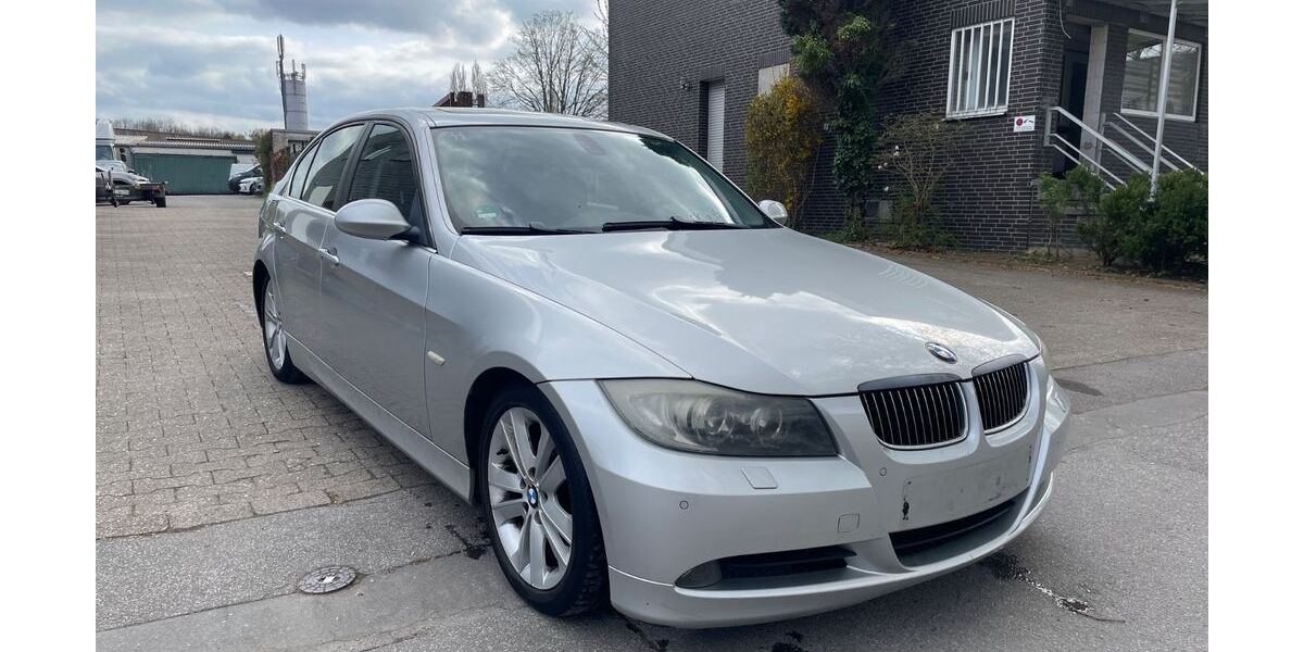 BMW 325 206.000 km 3.300 &euro; Gelsenkirchen 45884