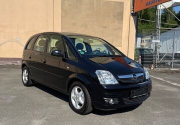 Opel Meriva 111.000 km 2.999 &euro; Wupp 42105
