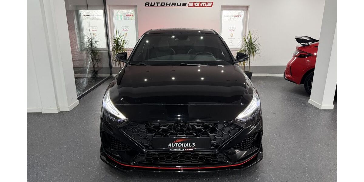 Hyundai i30 41.638 km 29.950 &euro; Remscheid 42857