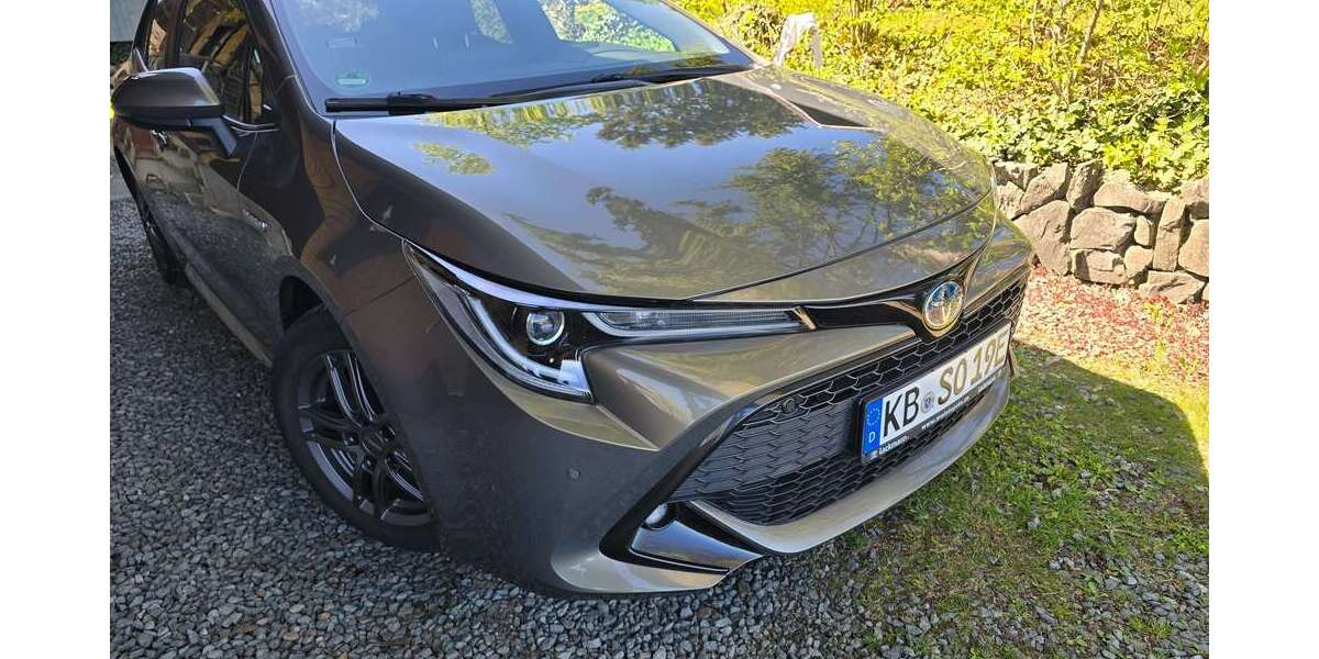 Toyota Corolla 51.000 km 23.250 &euro; Hattingen, Stadt 45525