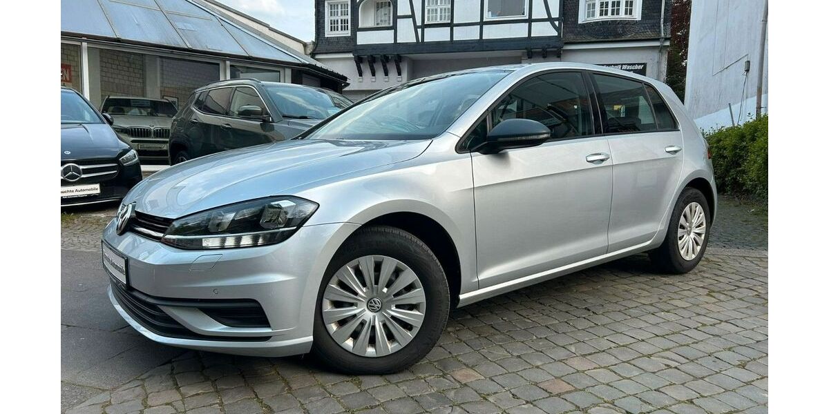 VW Golf 209.243 km 8.600 &euro; Wuppertal 42117