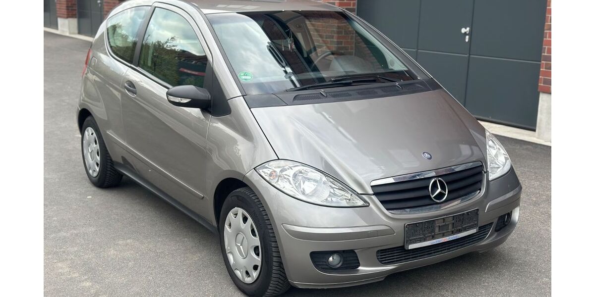 Mercedes-Benz A 150 124.000 km 2.499 &euro; Essen 45326