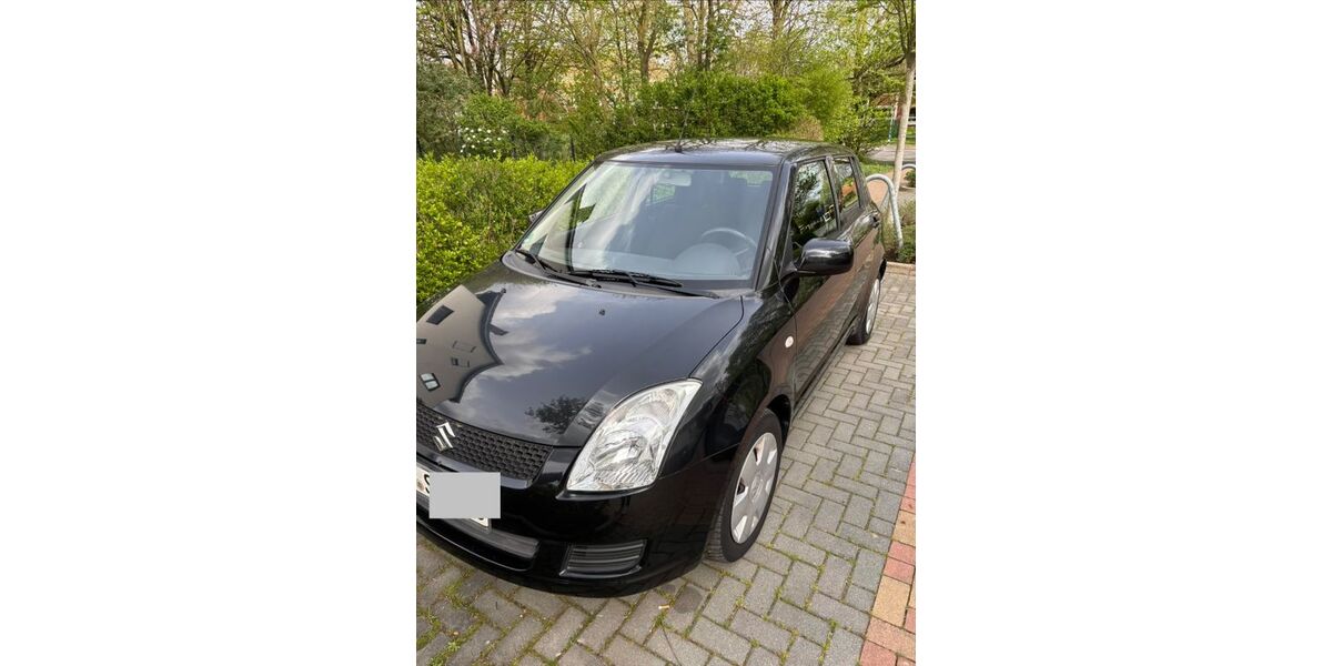 Suzuki Swift 62.000 km 3.900 &euro; Oberhausen 46049