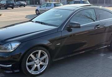Mercedes-Benz C 250 147.000 km 16.500 &euro; Essen 45141