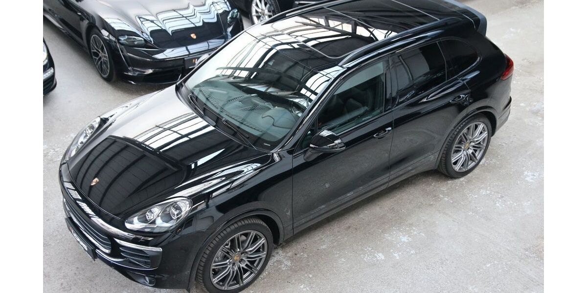 Porsche Cayenne 131.402 km 40.990 &euro; Düsseldorf 40237