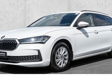 Skoda Superb 12.890 km 32.190 &euro; Düsseldorf 40474