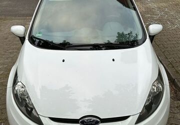Ford Fiesta 250.099 km 2.799 &euro; Düsseldorf 40599