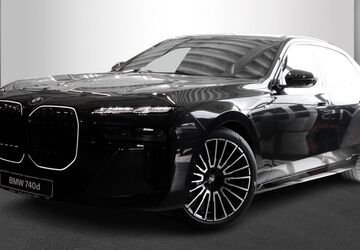 BMW 740 4.900 km 104.840 &euro; Gelsenkirchen 45897