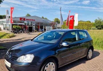 VW Golf 106.065 km 2.600 &euro; Ratingen 40882