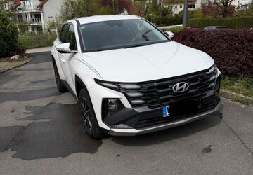 Hyundai TUCSON 35.416 km 25.900 &euro; Wuppertal 42111