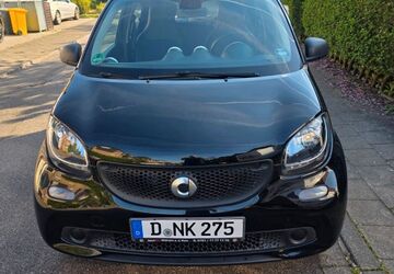 Smart ForFour 65.800 km 6.900 &euro; Düsseldorf 40472
