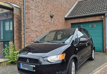 Mitsubishi Colt 120.000 km 3.100 &euro; Neuss 41469