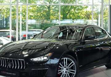 Maserati Ghibli 47.500 km 42.800 &euro; Remscheid/NRW 42855