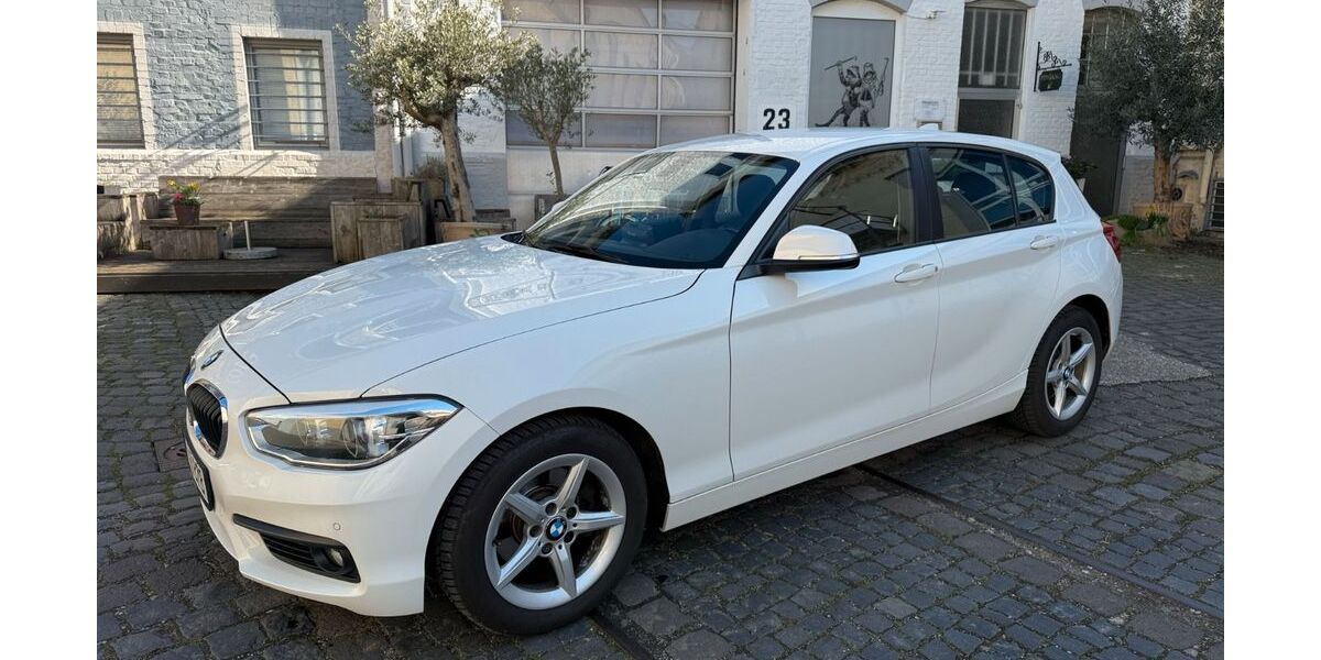 BMW 120 237.000 km 11.900 &euro; Düsseldorf 40472