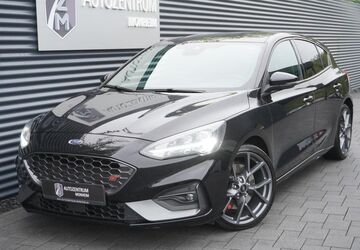 Ford Focus 57.000 km 23.990 &euro; Monheim am Rhein 40789