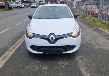 Renault Clio 66.967 km 6.500 &euro; Düsseldorf 40549