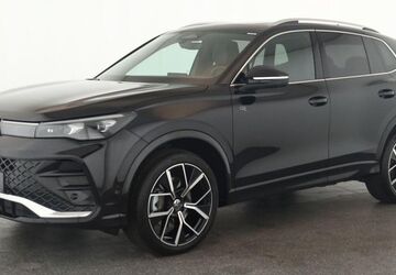 VW Tiguan 25.900 km 45.384 &euro; Düsseldorf 40233