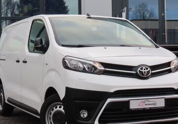 Toyota Proace (Verso) 33.763 km 18.900 &euro; Neuss 41469
