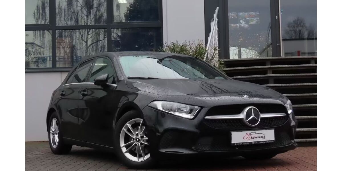 Mercedes-Benz A 180 168.614 km 16.900 &euro; Neuss 41469