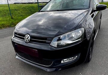 VW Polo 109.000 km 5.499 &euro; Dormagen 41542