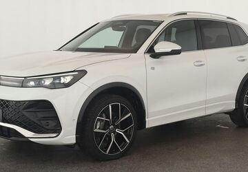 VW Tiguan 12.800 km 47.684 &euro; Düsseldorf 40233