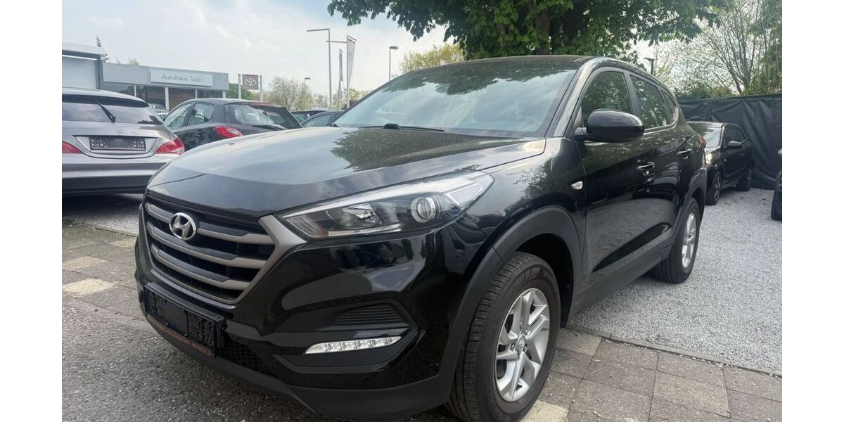 Hyundai TUCSON 105.000 km 9.999 &euro; Gelsenkirchen Erle 45891