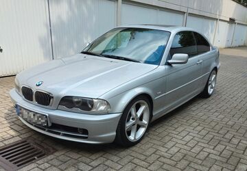 BMW 325 274.000 km 10.500 &euro; Duisburg 47198