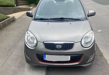 Kia Picanto 146.000 km 2.150 &euro; Ratingen 40882