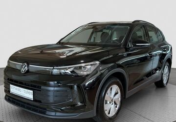 VW Tiguan 8.800 km 34.945 &euro; Neuss 41469