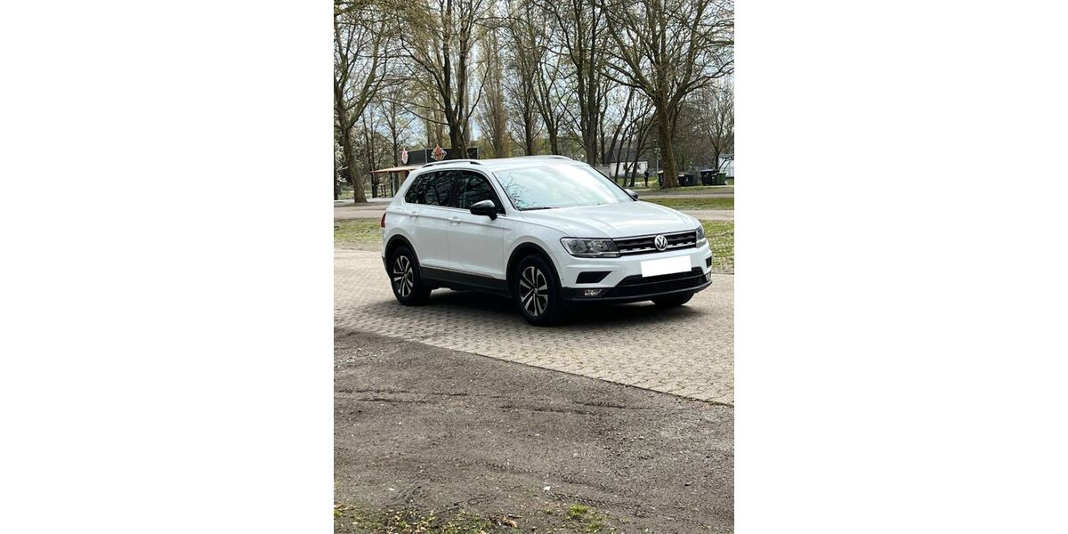 VW Tiguan 129.700 km 16.900 &euro; Alpen 46519