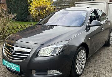 Opel Insignia 185.000 km 6.250 &euro; Düsseldorf 40589