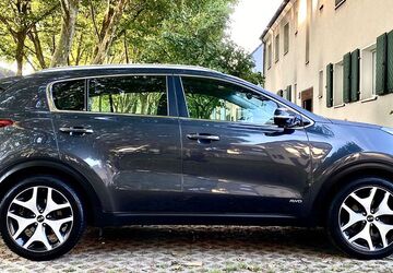 Kia Sportage 192.000 km 13.800 &euro; Düsseldorf 40227