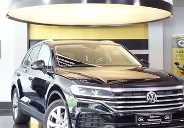 VW Touareg 124.383 km 29.690 &euro; Duisburg 47058