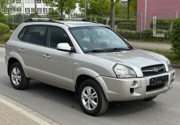 Hyundai TUCSON 202.000 km 3.450 &euro; Neuss 41460