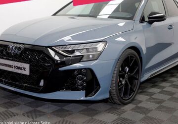 Audi RS3 3.000 km 69.850 &euro; Solingen 42653