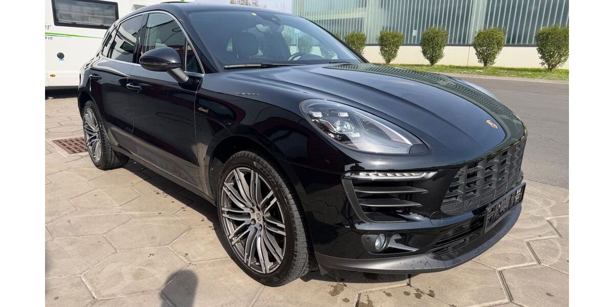 Porsche Macan 250.600 km 26.500 &euro; Hilden 40721