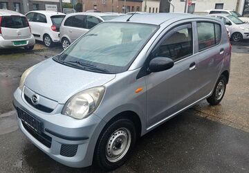 Daihatsu Cuore 161.000 km 1.999 &euro; Krefeld 47807