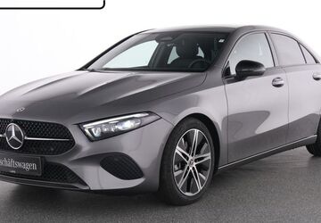 Mercedes-Benz A 180 3.688 km 32.995 &euro; Essen 45309