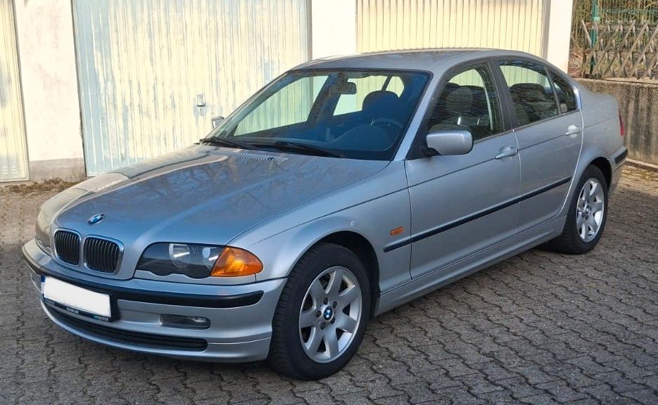 BMW 320 200.000 km 4.300 &euro; Sprockhövel 45549